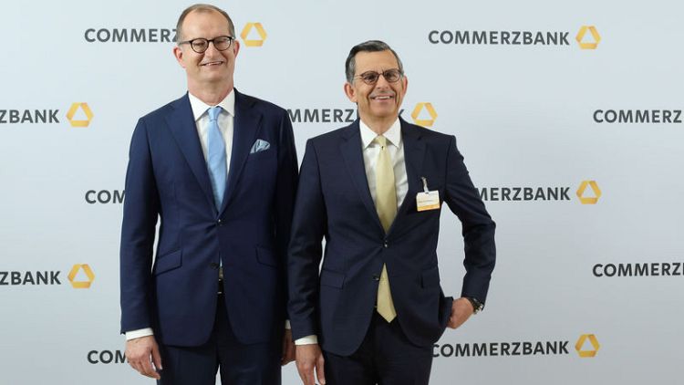 Commerzbank may tweak strategy after Deutsche Bank talks collapse