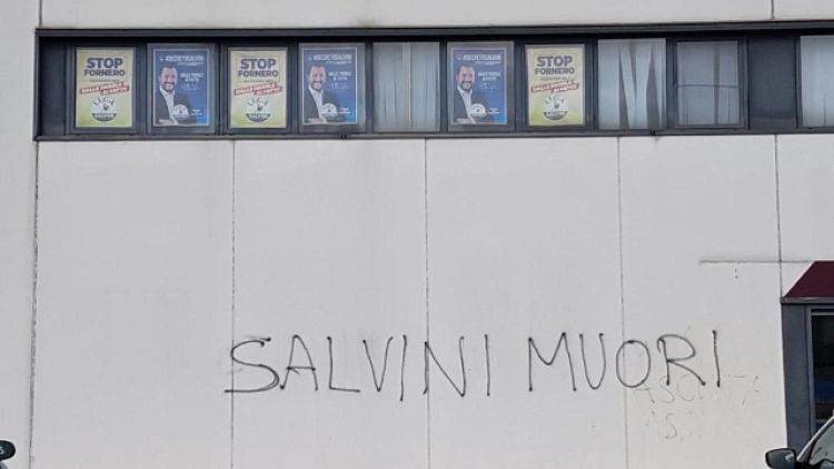 Fedriga, scritte contro Salvini