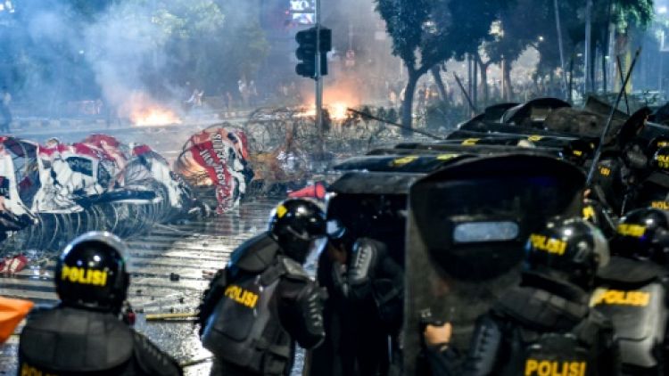 Indonésie: sécurité renforcée à Jakarta après une nouvelle nuit de violences
