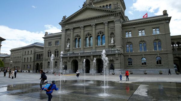 Swiss government baulks at signing EU treaty - sources Swiss government baulks at signing EU treaty - sources
