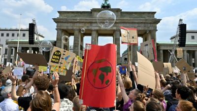 Les jeunes Européens dans la rue pour le climat avant les élections