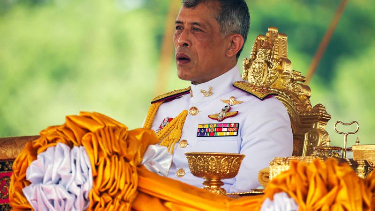 ملك تايلاند يفتتح جلسة أول برلمان منذ انقلاب عام 2014