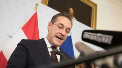 Autriche: le leader déchu du FPÖ dit avoir déposé plainte