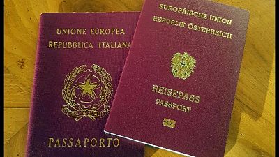 Tramonta doppio passaporto sudtirolesi Tramonta doppio passaporto sudtirolesi