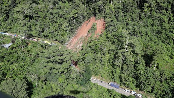 Strong quake rocks northern Peru, one dead Strong quake rocks northern Peru, one dead