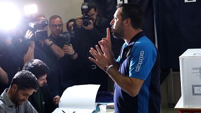Europee, Salvini ha votato a Milano Europee, Salvini ha votato a Milano