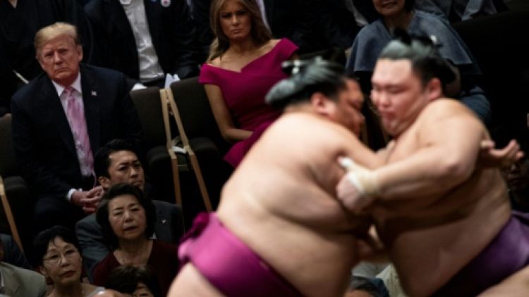 Quand Trump entre dans l'arène des géants du sumo 