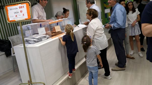 Socialists seen leading EU vote in Spain - poll Socialists seen leading EU vote in Spain - poll