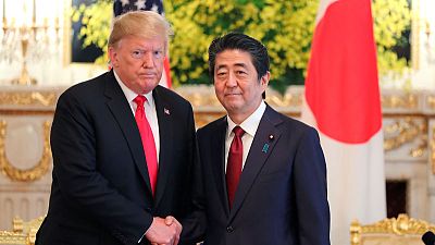 رئيس الوزراء اليابان يقول إنه عازم على إظهار تحالف عالمي قوي مع أمريكا