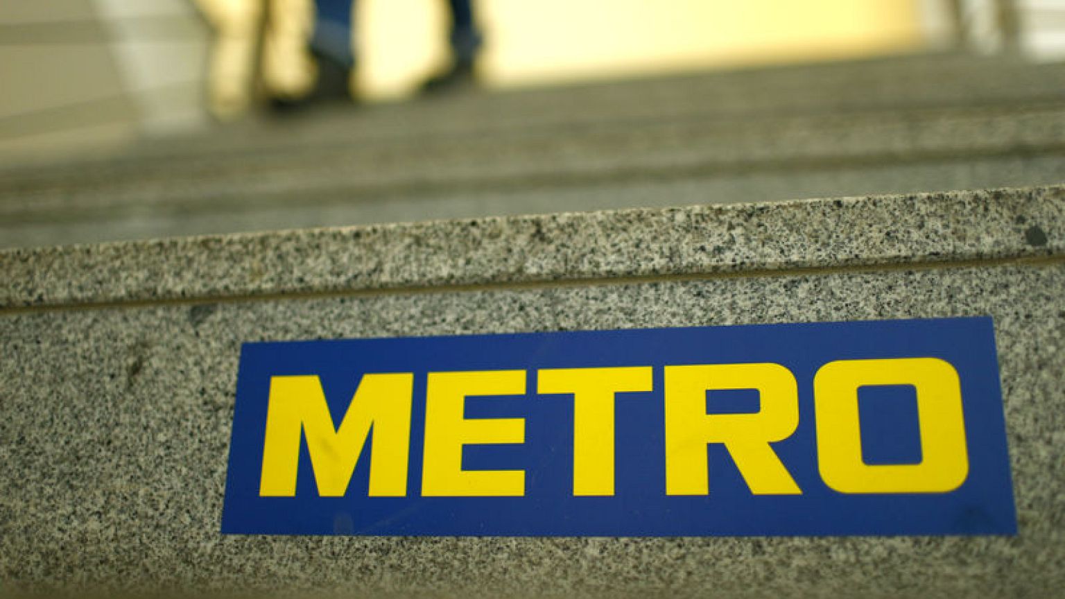 Germany's Metro to expect at least eight second-round bids for China unit: sources