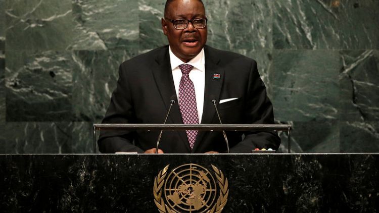 موثاريكا يفوز بالانتخابات الرئاسية في مالاوي بنسبة 38.57 في المئة