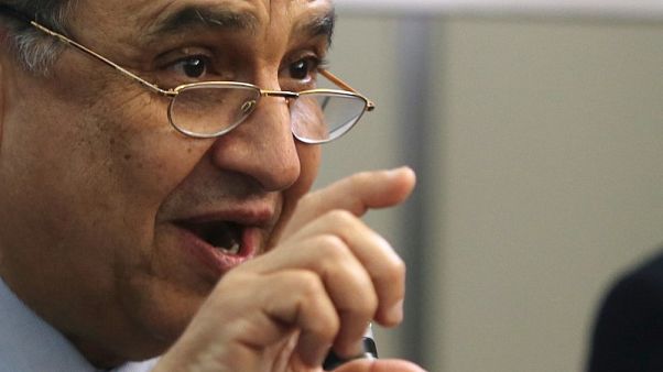 وزير: مفاوضات استحواذ مستثمرين أجانب على محطات كهرباء مصرية مازالت في المهد وزير: مفاوضات استحواذ مستثمرين أجانب على محطات كهرباء مصرية مازالت في المهد