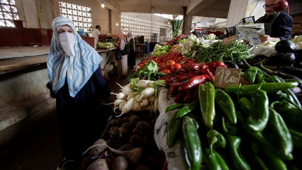 التضخم السنوي في الجزائر ينخفض قليلا إلى 4% في أبريل التضخم السنوي في الجزائر ينخفض قليلا إلى 4% في أبريل