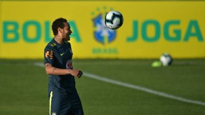 Copa America: douleur au genou inquiétante pour Neymar