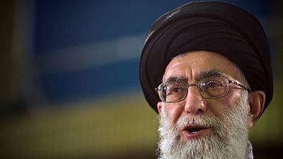 الزعيم الأعلى الإيراني: طهران لن تتفاوض مع أمريكا