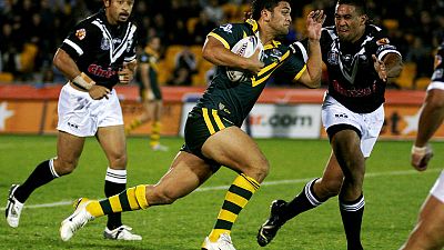 Australia's Hunt doubtful for World Cup after knee injury