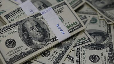 مصحح-الدولار يتجه للارتفاع للشهر الرابع بفعل توترات التجارة