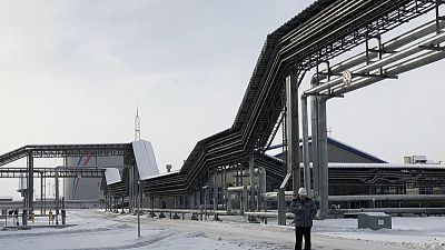 Transneft, Russian firms agree tainted oil compensation formula - Kommersant