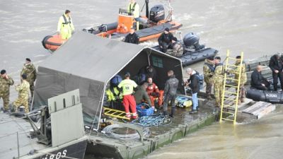 Un bateau de touristes sud-coréens coule à Budapest: sept morts et 21 disparus