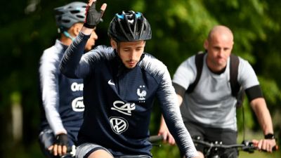 Bleus: Lenglet-Umtiti, affaire de hiérarchie Bleus: Lenglet-Umtiti, affaire de hiérarchie