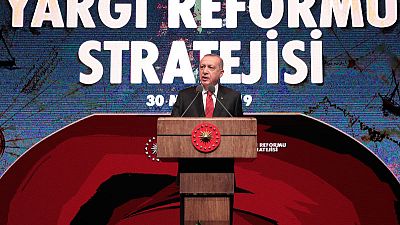 أردوغان: ملتزمون بالسعي لعضوية الاتحاد الأوروبي رغم عدم وفائه بوعوده أردوغان: ملتزمون بالسعي لعضوية الاتحاد الأوروبي رغم عدم وفائه بوعوده