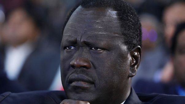 جنوب السودان يعيد فتح حقل نفطي في شمال البلاد يضيف خمسة آلاف ب/ي لإنتاجه جنوب السودان يعيد فتح حقل نفطي في شمال البلاد يضيف خمسة آلاف ب/ي لإنتاجه