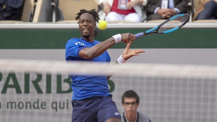 Monfils hails girlfriend Svitolina as new French clash looms