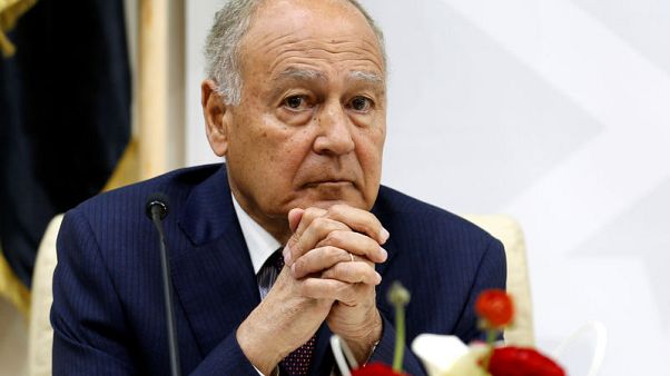بث مباشر: الرئيس العراقي يعلن معارضته للبيان الختامي للقمة العربية بث مباشر: الرئيس العراقي يعلن معارضته للبيان الختامي للقمة العربية