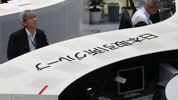 نيكي يهبط 0.75% في بداية التعامل بطوكيو نيكي يهبط 0.75% في بداية التعامل بطوكيو
