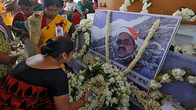 Summit fever - Everest's budget climbing boom puts Indians most at risk