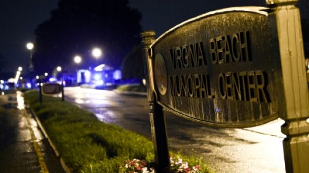 Un tireur fait 12 morts dans une station balnéaire américaine Un tireur fait 12 morts dans une station balnéaire américaine