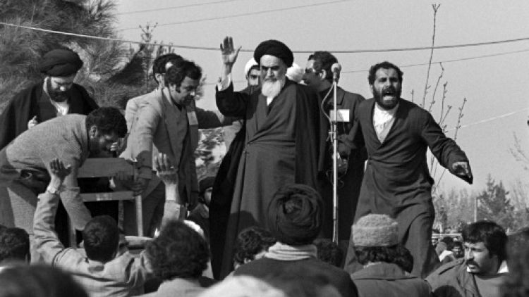 Trente ans après sa mort, Khomeiny reste source d'inspiration en Iran