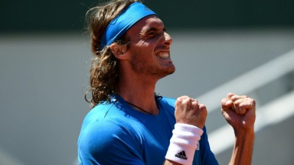 Roland-Garros: Tsitsipas s'en sort, Wawrinka aussi Roland-Garros: Tsitsipas s'en sort, Wawrinka aussi