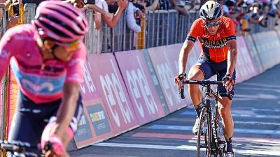 Nibali "Carapaz merita maglia rosa" Nibali "Carapaz merita maglia rosa"