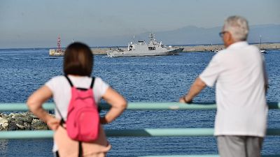 Migranti: nave Fulgosi arrivata a Genova Migranti: nave Fulgosi arrivata a Genova
