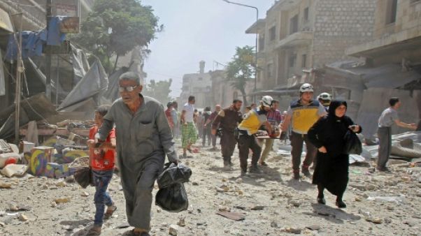 Nouveaux raids meurtriers du régime syrien sur Idleb malgré un appel de Trump Nouveaux raids meurtriers du régime syrien sur Idleb malgré un appel de Trump