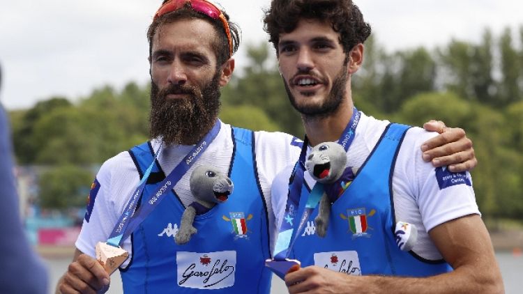 Canottaggio: Europei, 7 medaglie Italia