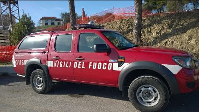 Bimbo di 11 mesi rimane chiuso in auto Bimbo di 11 mesi rimane chiuso in auto