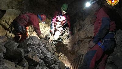 Speleologi bloccati in grotta Calabria