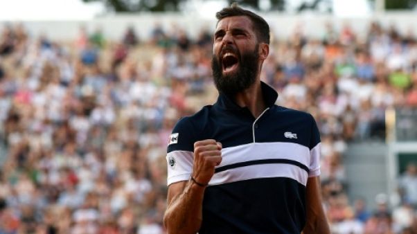 Roland-Garros: Paire mené deux sets à un par Nishikori, le match interrompu Roland-Garros: Paire mené deux sets à un par Nishikori, le match interrompu