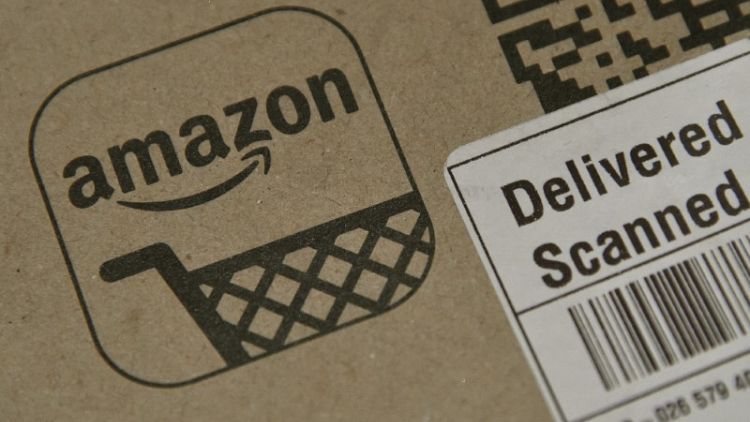 Amazon brings online sellers to UK high street in pop-up stores