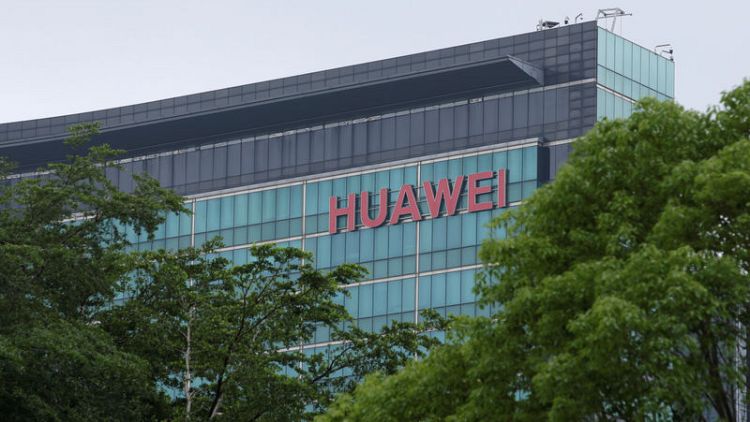 U.S.-based engineers' body lifts curbs on Huawei employees