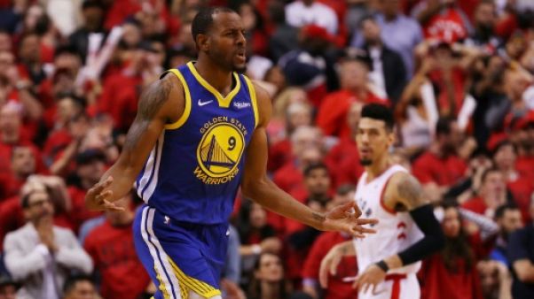 Finale NBA: Golden State se retrouve et foudroie Toronto Finale NBA: Golden State se retrouve et foudroie Toronto