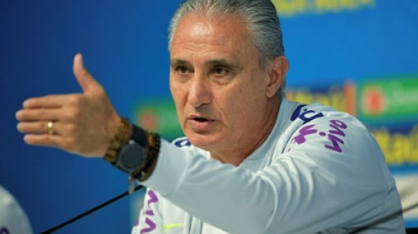 Neymar accusé de viol: Tite ne se "permet pas de juger" Neymar accusé de viol: Tite ne se "permet pas de juger"
