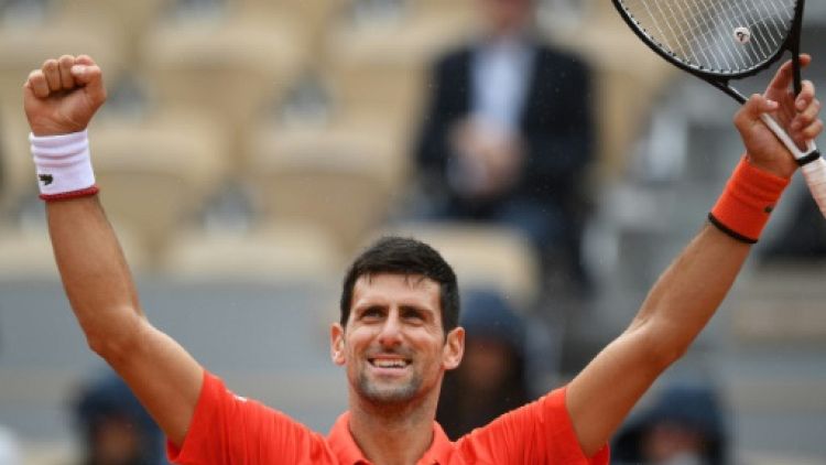 Roland-Garros: Djokovic injouable, Thiem monte en régime