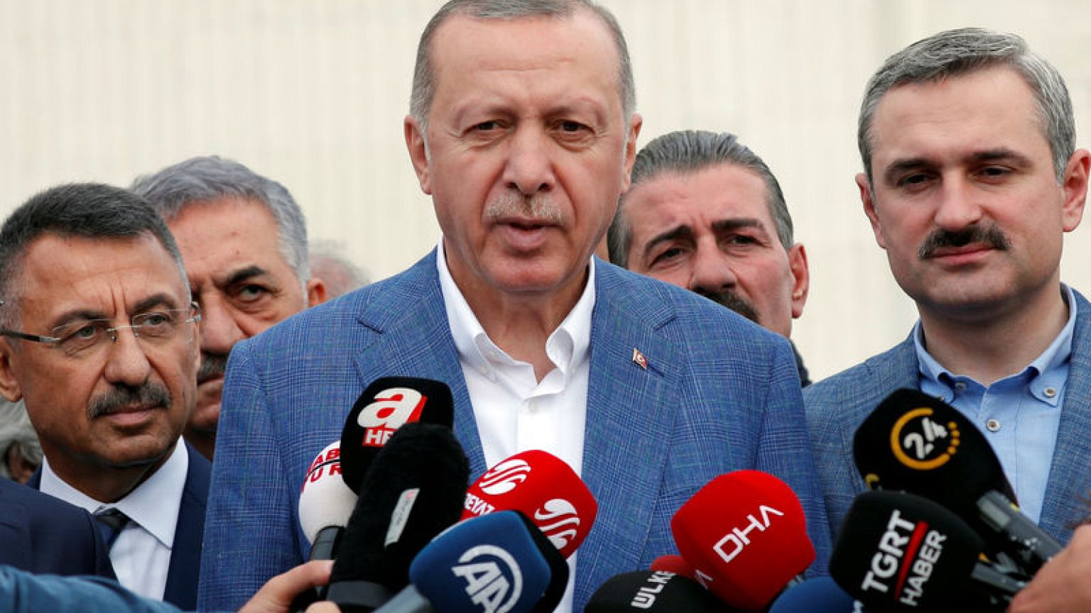 Erdogan says Turkey committed to Russian missile defence deal