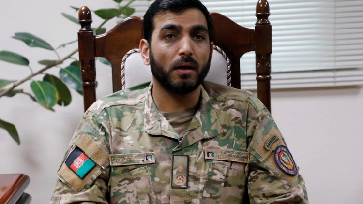 New commander takes on corruption "mess" in Afghan police