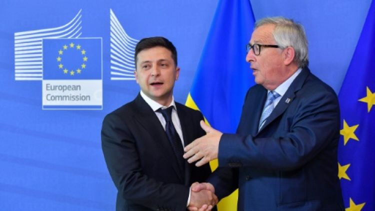 Ukraine: Zelensky demande à l'UE de l'aider à mettre fin à la guerre au nom des enfants