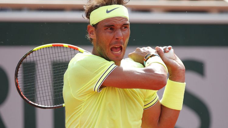 Nadal and Federer set up classic French Open semi-final