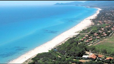 Turista muore in spiaggia Sardegna Turista muore in spiaggia Sardegna